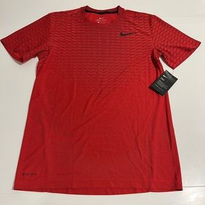 Nike Dri- fit tee short sleeve